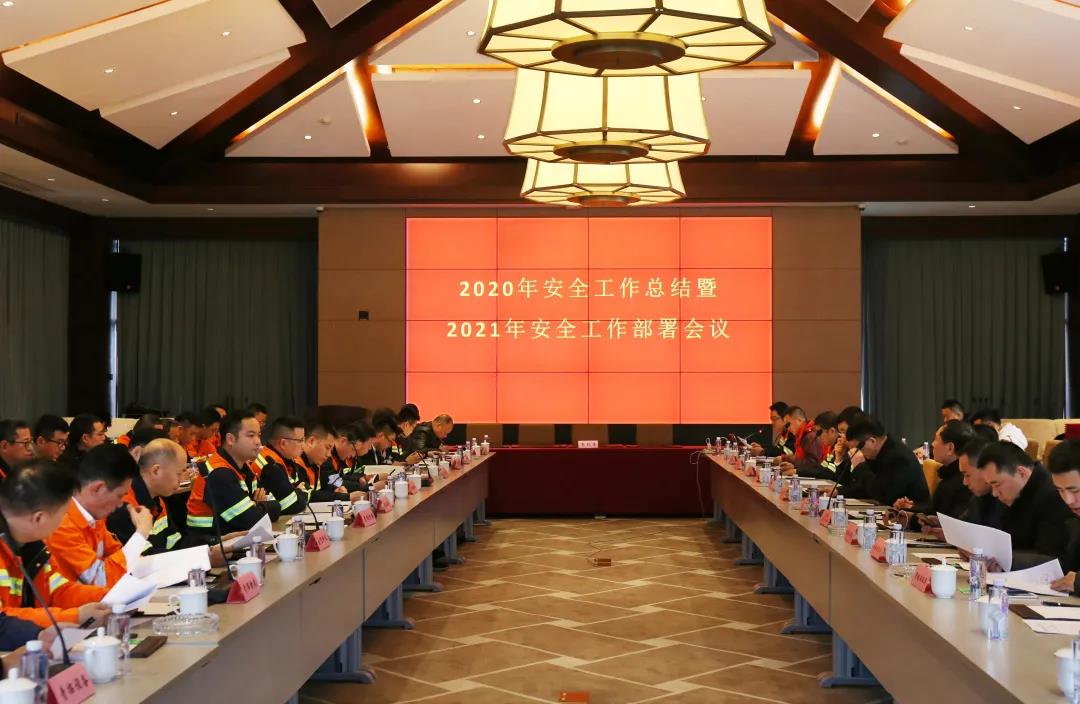 1757057907796776 1757057907796776